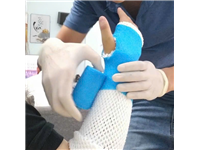 TẤT LÓT BÓ BỘT: VẬT DỤNG CẦN THIẾT KHI BÓ BỘT